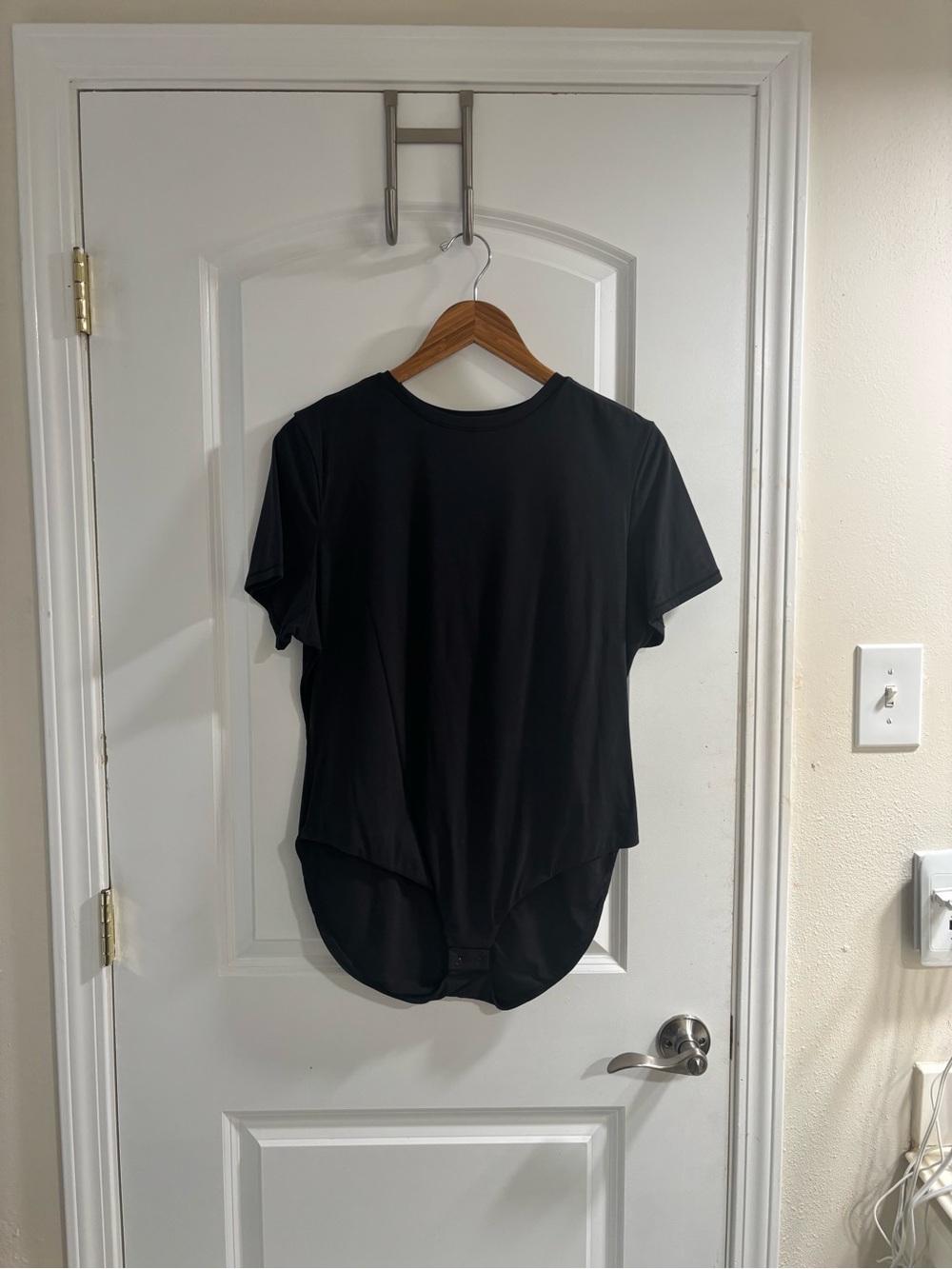 SKIMS Black Fits Anybody Crew Neck T-Shirt Bodysuit - Picture 14 of 15